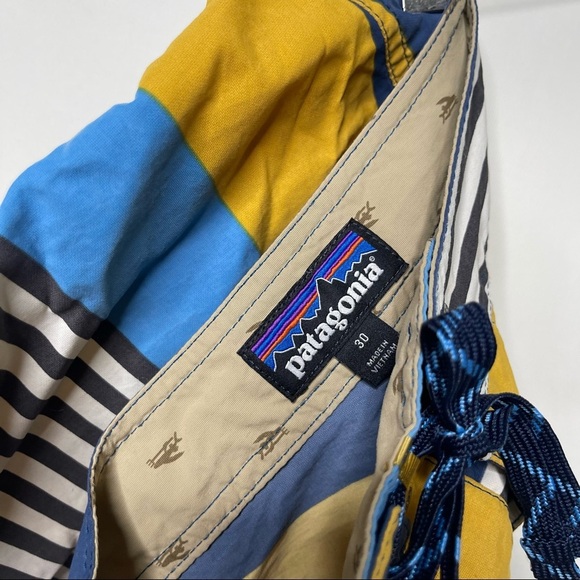 PATAGONIA MEN'S WAVEFARER BOARD SHORT SWIM TRUNKS SZ 30 - Picture 6 of 7